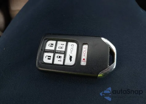 2014 Honda Odyssey Touring/Touring Elite z USA, uszkodzony, nr VIN 5FNRL5H95EB132744